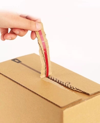 5x5x5 6x6x6 acanaló las cajas de envío del comercio electrónico de la caja de papel con la tira de rasgón
