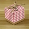 El control modela la caja de regalo de papel del favor de la boda de la caja cuadrada 260gsm del caramelo de chocolate